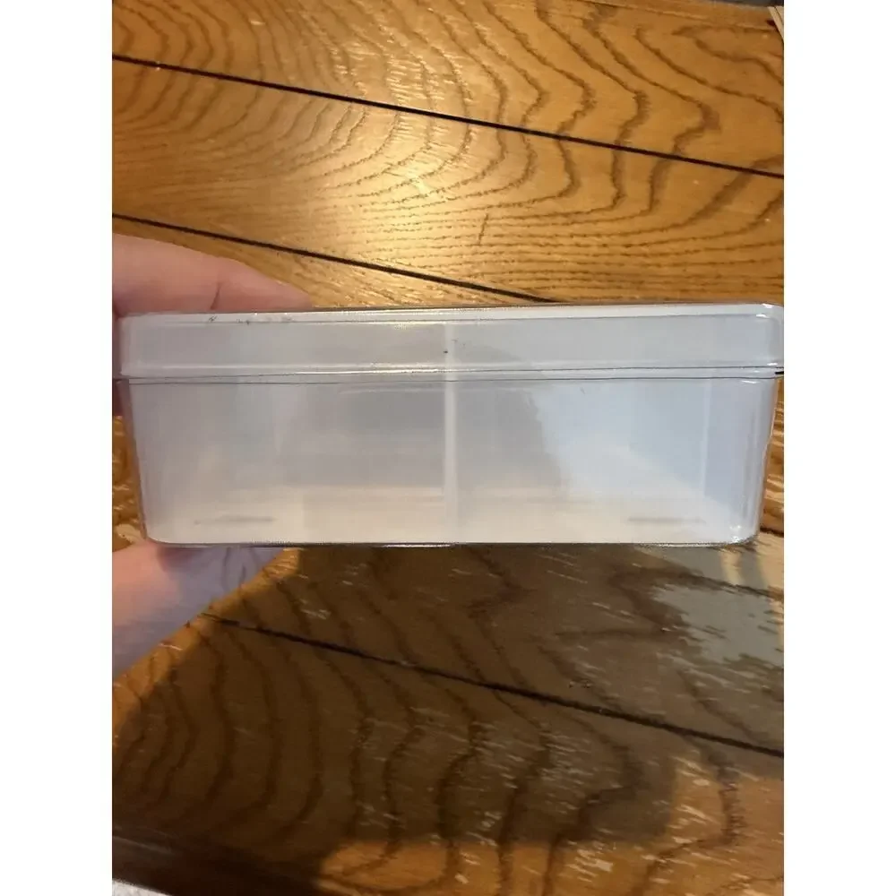 Itzy Ritzy Divided Snack Box – BPAFree Travel Snack Container with 6 Compartm...